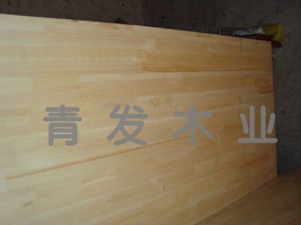 Pinus sylvestris var. mongolica laminated timber