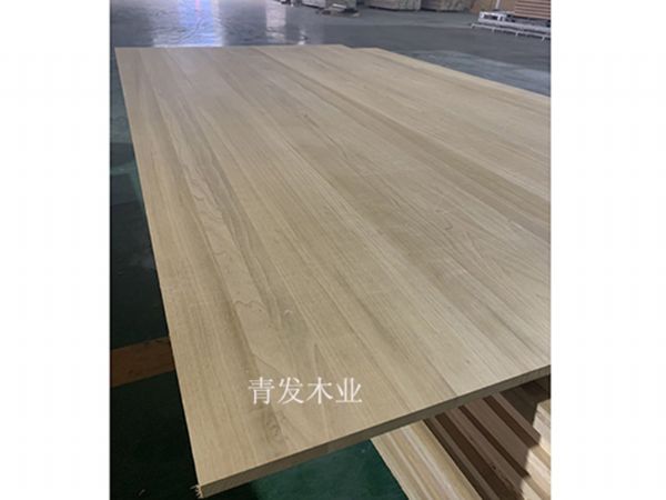 Carbonized poplar plywood