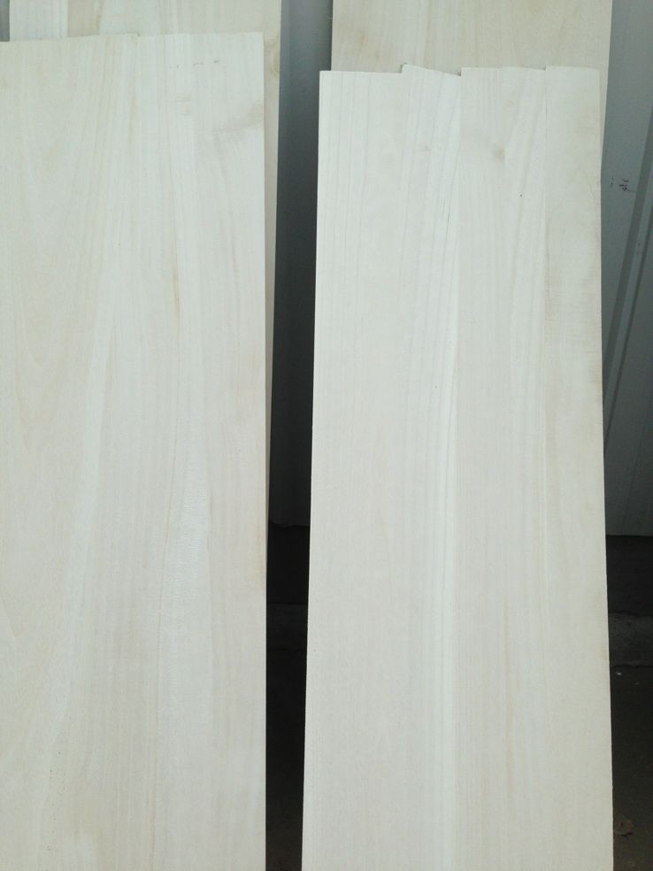 Click to view actual size<br>TitlePaulownia Wood board  Reads7368